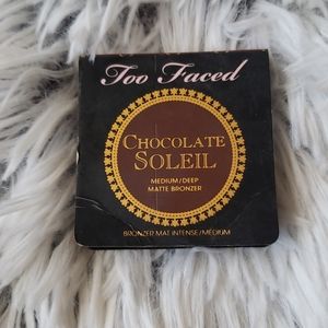 Too faced bronzer